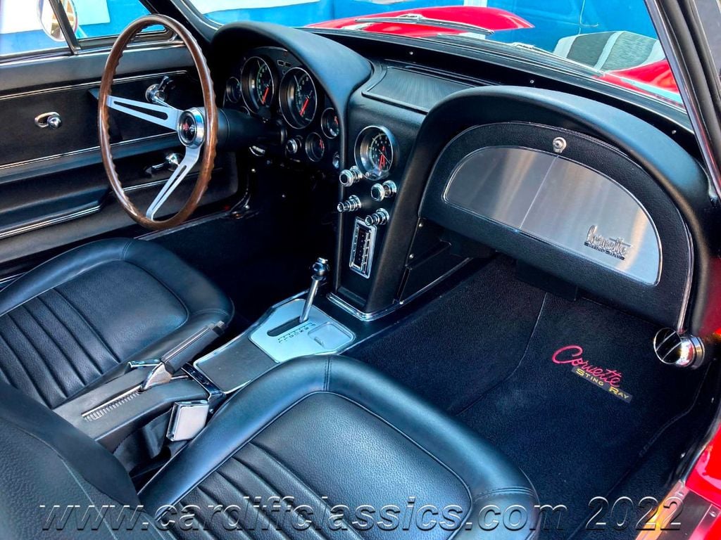 1967 Chevrolet Corvette Roadster  - 21651021 - 8