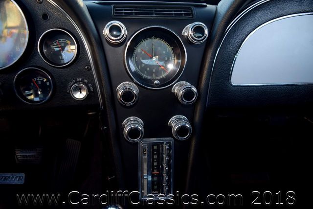 1967 Chevrolet Corvette Stingray 427  - 17458282 - 19