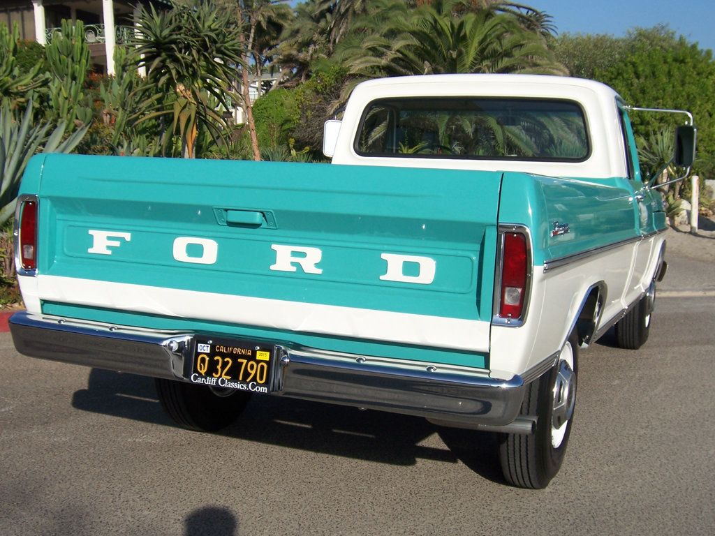 1967 Ford F250 Camper Special  - 22456691 - 9