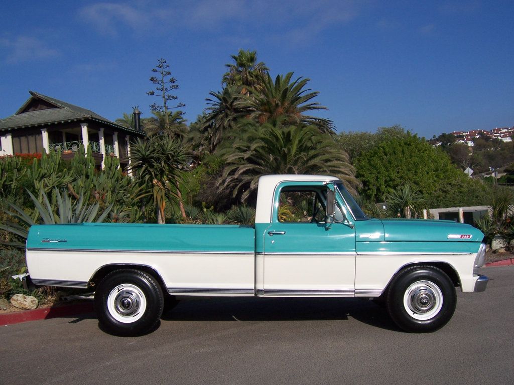 1967 Ford F250 Camper Special  - 22456691 - 3