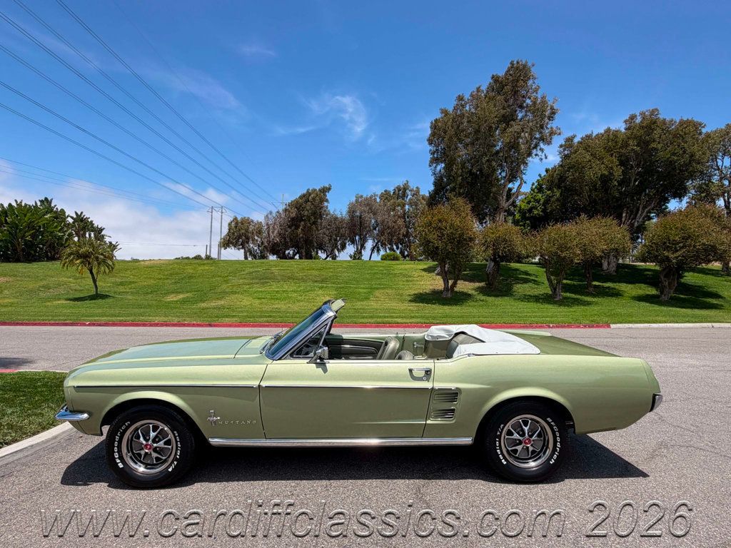 1967 Ford Mustang Convertible  - 23039672 - 3