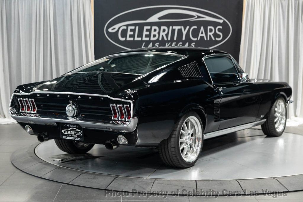 1967 Ford Mustang Fastback Restomod - 23037037 - 9
