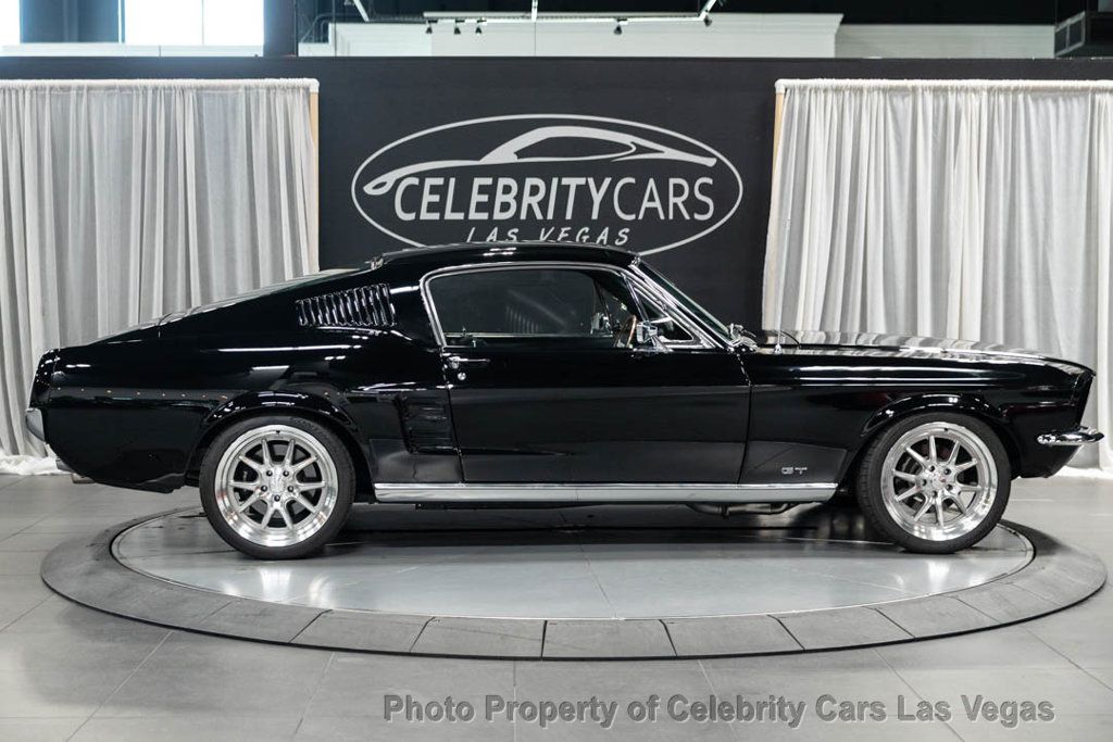 1967 Ford Mustang Fastback Restomod - 23037037 - 10