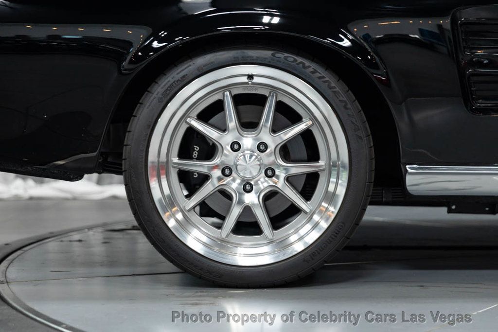 1967 Ford Mustang Fastback Restomod - 23037037 - 11