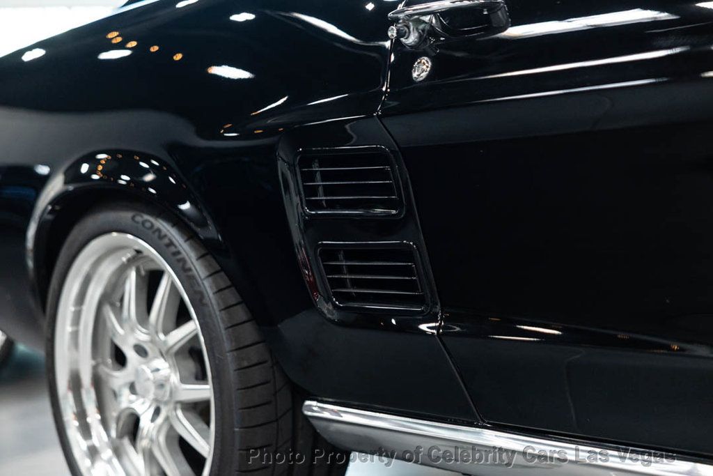 1967 Ford Mustang Fastback Restomod - 23037037 - 14