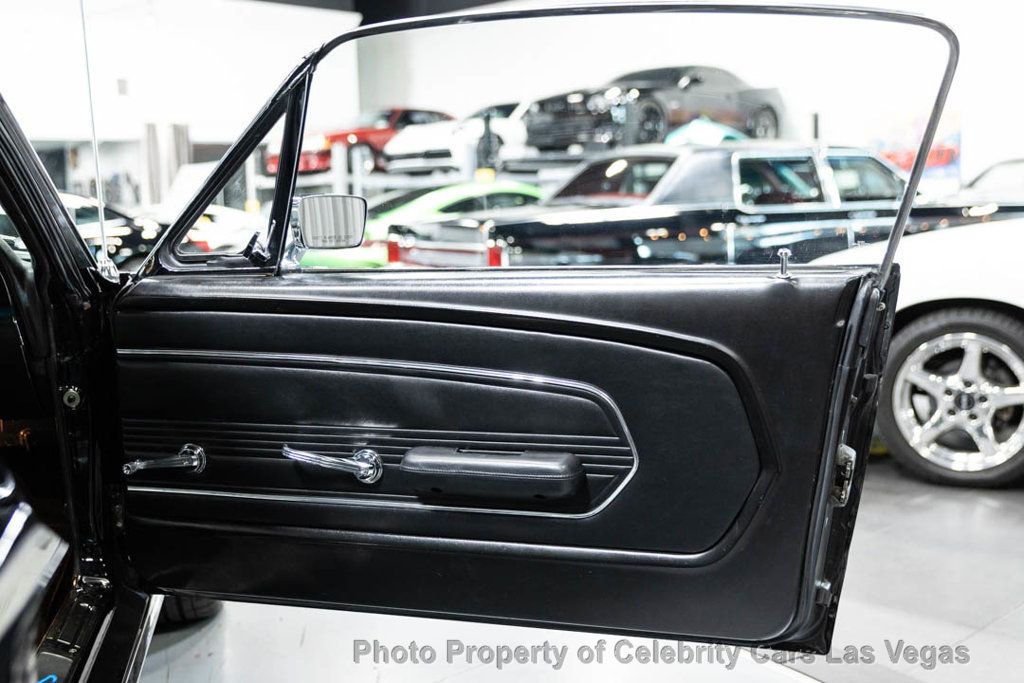 1967 Ford Mustang Fastback Restomod - 23037037 - 37