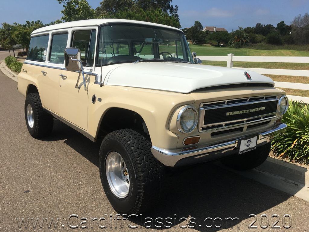 1967 International Harvester Travelall  - 20249817 - 39