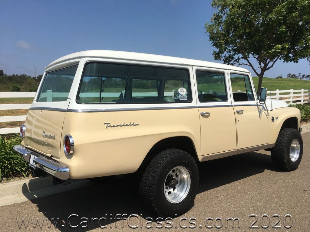 1967 International Harvester Travelall  - 20249817 - 42