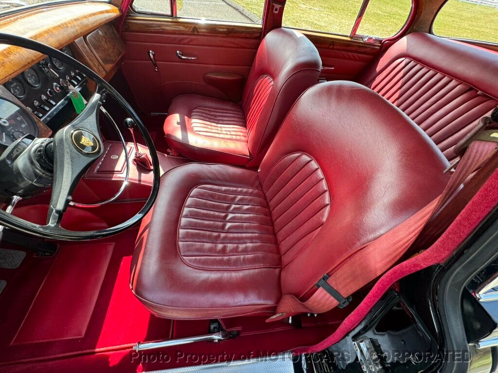 1967 Jaguar 340 ABSOLUTELY STUNNING AS WELL AS SUCH A PLEASURE TO DRIVE!! - 23020965 - 12