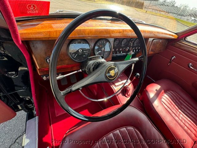 1967 Jaguar 340 ABSOLUTELY STUNNING AS WELL AS SUCH A PLEASURE TO DRIVE!! - 23020965 - 14