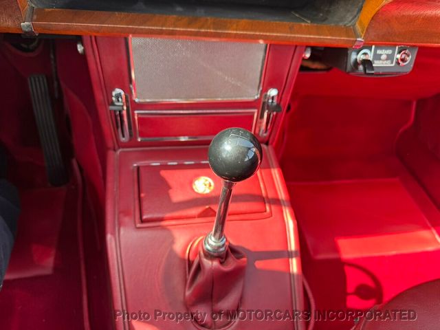 1967 Jaguar 340 ABSOLUTELY STUNNING AS WELL AS SUCH A PLEASURE TO DRIVE!! - 23020965 - 22