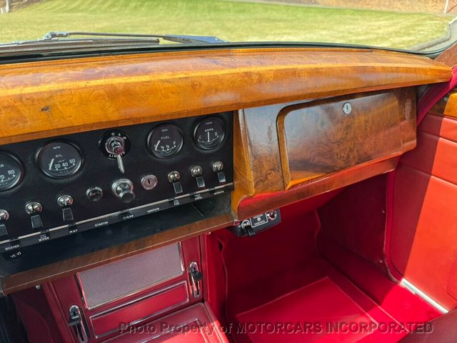 1967 Jaguar 340 ABSOLUTELY STUNNING AS WELL AS SUCH A PLEASURE TO DRIVE!! - 23020965 - 25