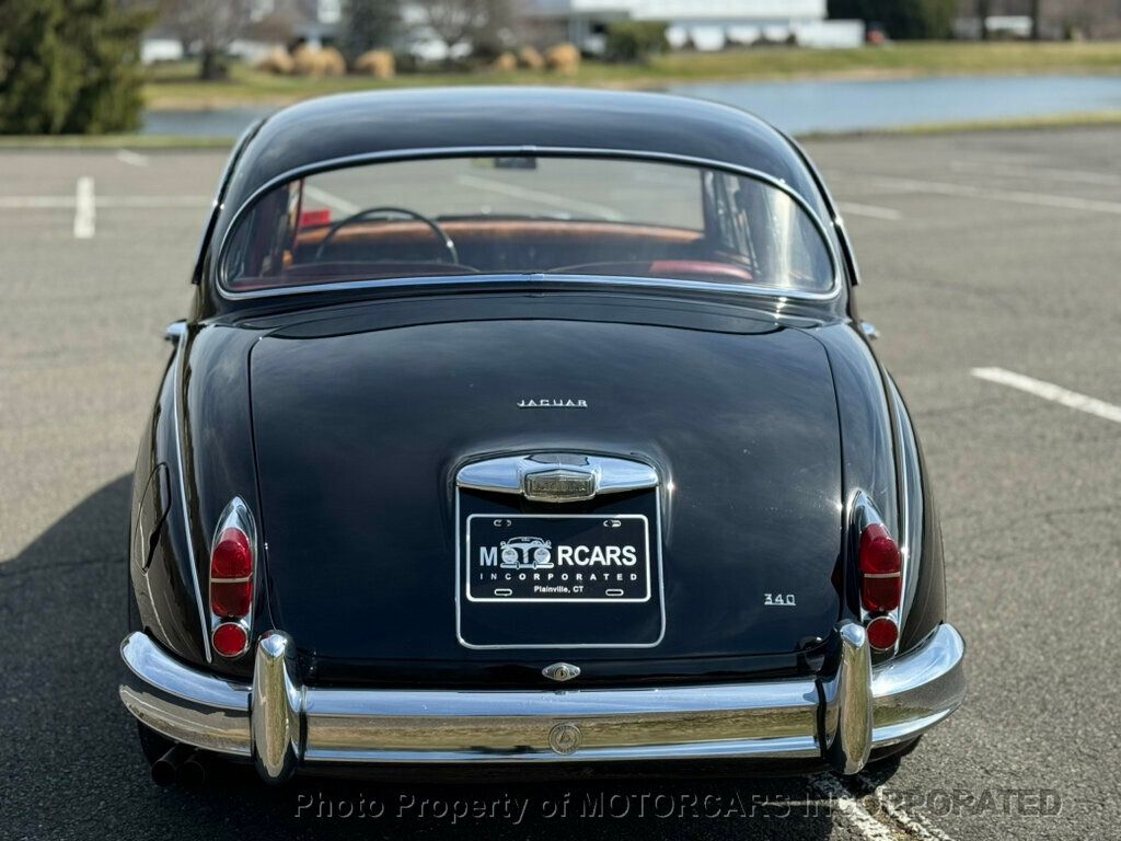 1967 Jaguar 340 ABSOLUTELY STUNNING AS WELL AS SUCH A PLEASURE TO DRIVE!! - 23020965 - 8