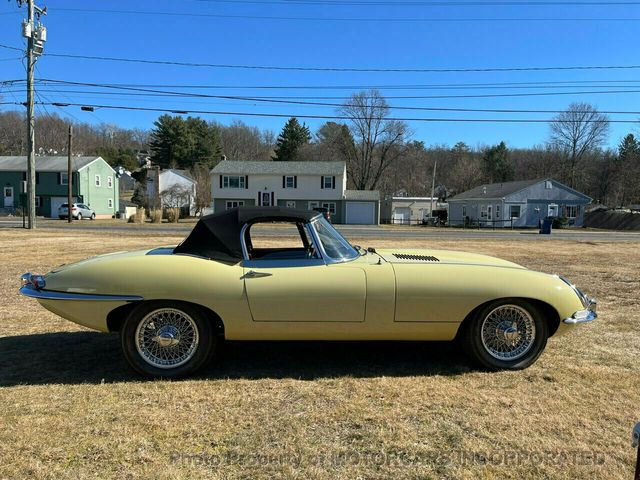 1967 Jaguar E-Type 1967 JAGUAR S1 E-TYPE OPEN TWO SEATER ROADSTER/CONVERTIBLE - 18863158 - 7