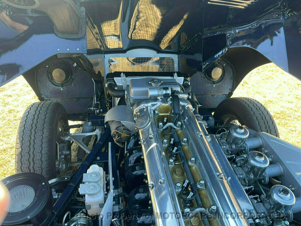 1967 Jaguar E-Type 1967 JAGUAR S1 E-TYPE OTS, SHOW WINNER - 21814545 - 13