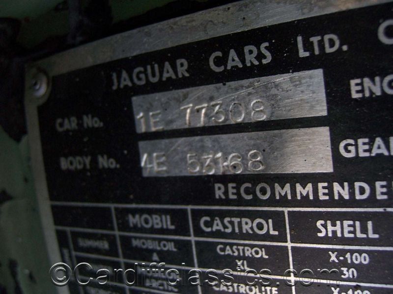 1967 Jaguar E-Type 2 Plus 2 - 9173045 - 41