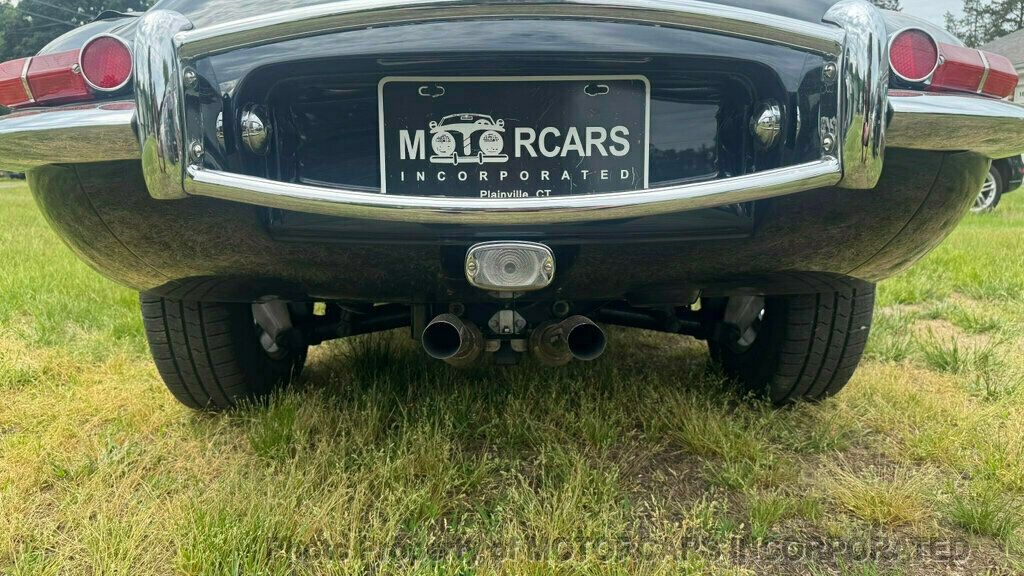 1967 Jaguar E-Type FHC  - 23037798 - 8