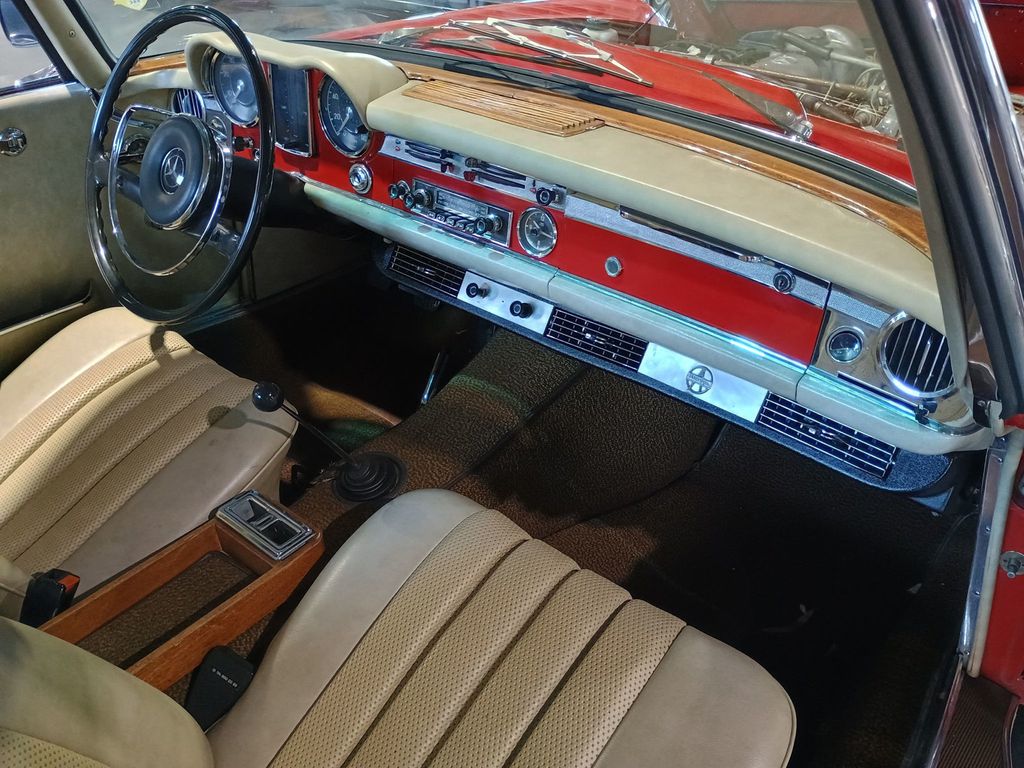1967 Mercedes-Benz 230 SL 1967 Mercedes 230 SL Pagoda - 22894859 - 35