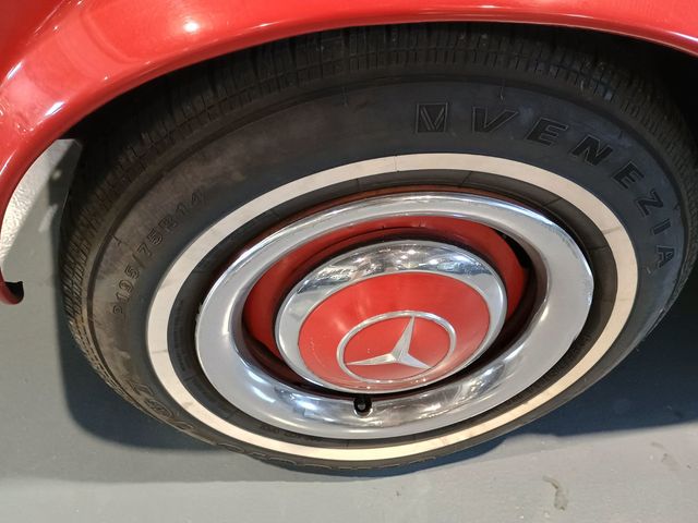 1967 Mercedes-Benz 230 SL 1967 Mercedes 230 SL Pagoda - 22894859 - 50
