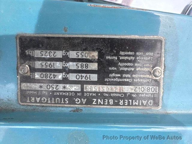 1967 Mercedes-Benz 250 Long Term ownership with original documents - 23023443 - 25