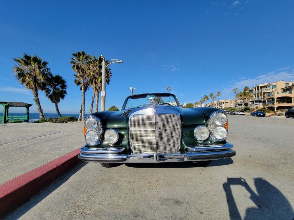 1967 Mercedes-Benz 250SE CONVERTIBLE, MANUAL TRANSMISSION, RESTORED! - 21761289 - 10