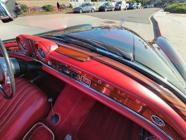 1967 Mercedes-Benz 250SE CONVERTIBLE, MANUAL TRANSMISSION, RESTORED! - 21761289 - 28