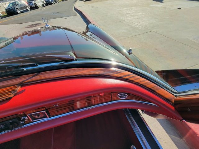 1967 Mercedes-Benz 250SE CONVERTIBLE, MANUAL TRANSMISSION, RESTORED! - 21761289 - 29
