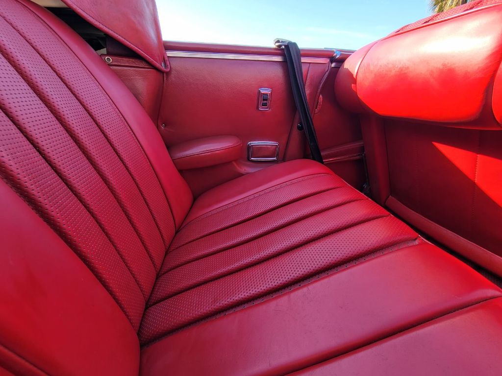 1967 Mercedes-Benz 250SE CONVERTIBLE, MANUAL TRANSMISSION, RESTORED! - 21761289 - 41