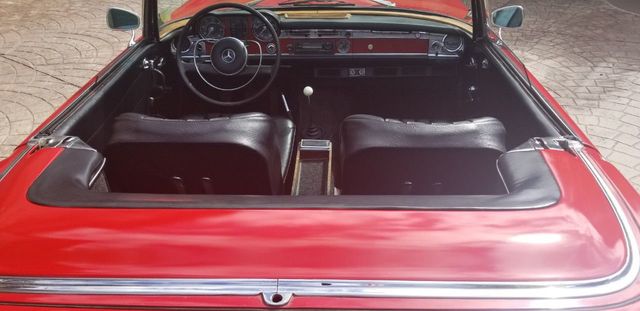 1967 Mercedes-Benz 250SL  - 17921585 - 32