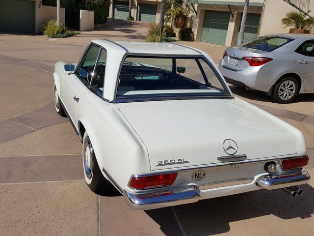 1967 Mercedes-Benz 250SL  - 18826680 - 35