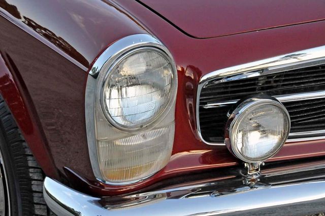 1967 Mercedes-Benz 250SL 250SL - 21105245 - 25