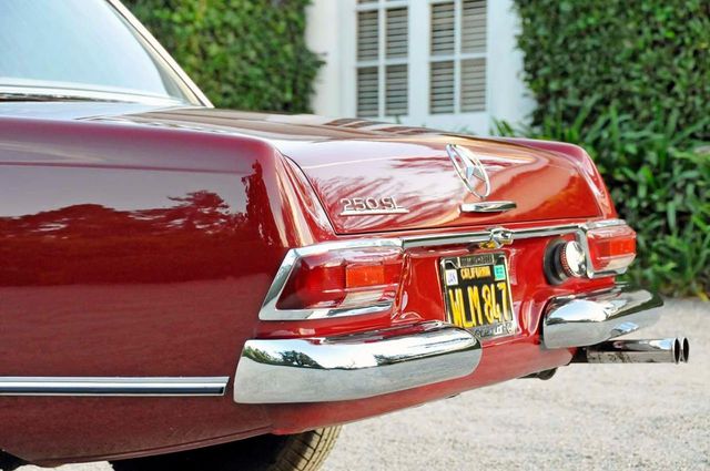 1967 Mercedes-Benz 250SL 250SL - 21105245 - 28