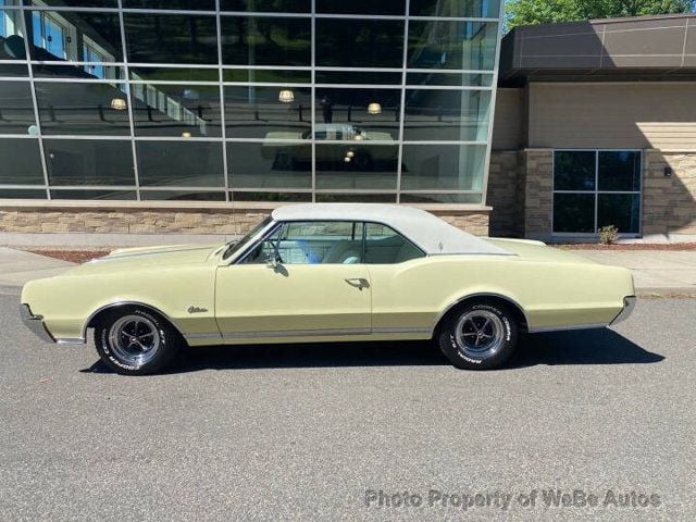 1967 Oldsmobile Cutlass Supreme For Sale - 23006907 - 3