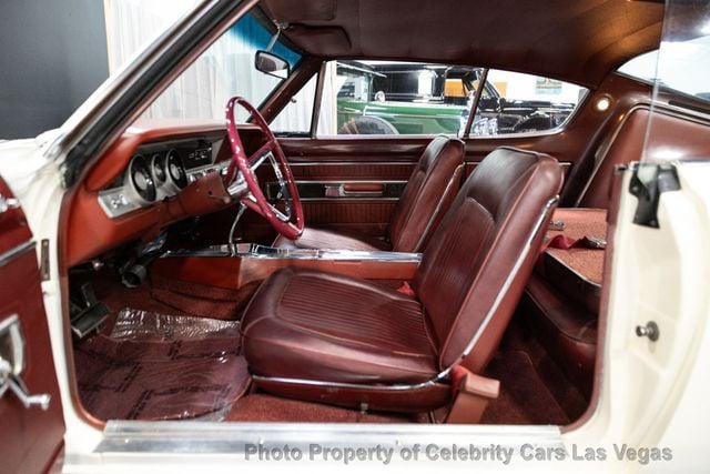 1967 Plymouth Barracuda  - 22974514 - 25