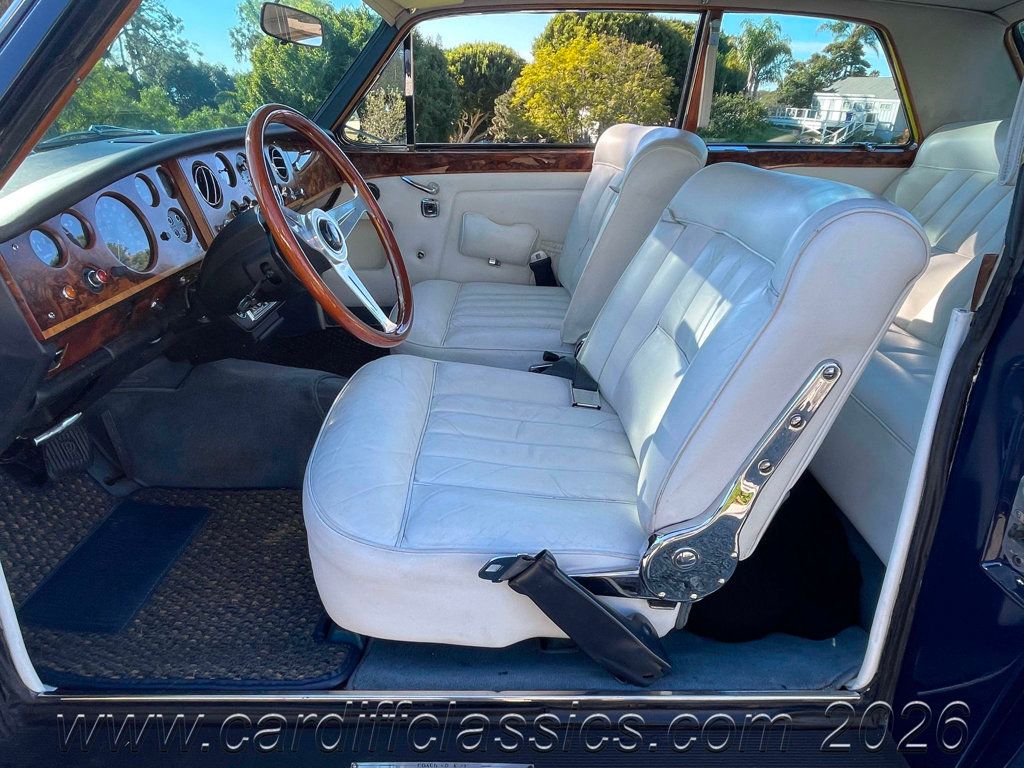 1967 Rolls-Royce Silver Shadow Saloon Mulliner  - 22970594 - 16