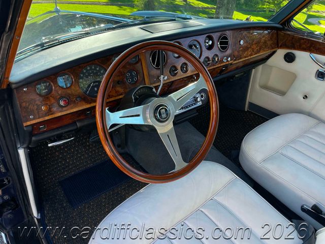 1967 Rolls-Royce Silver Shadow Saloon Mulliner  - 22970594 - 17
