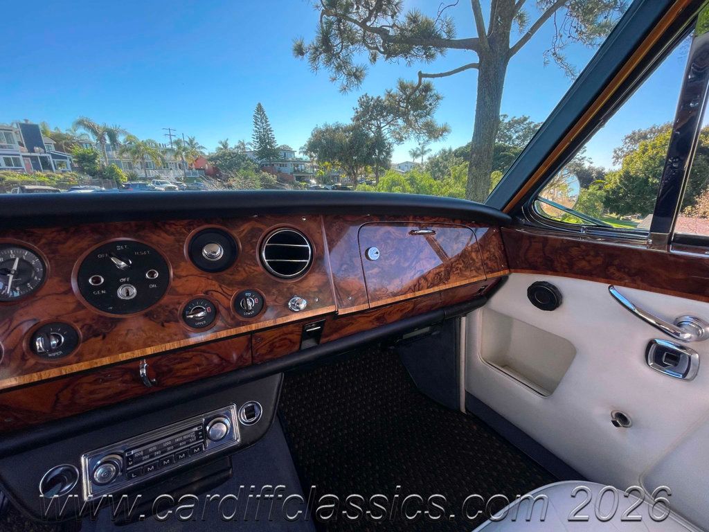 1967 Rolls-Royce Silver Shadow Saloon Mulliner  - 22970594 - 24