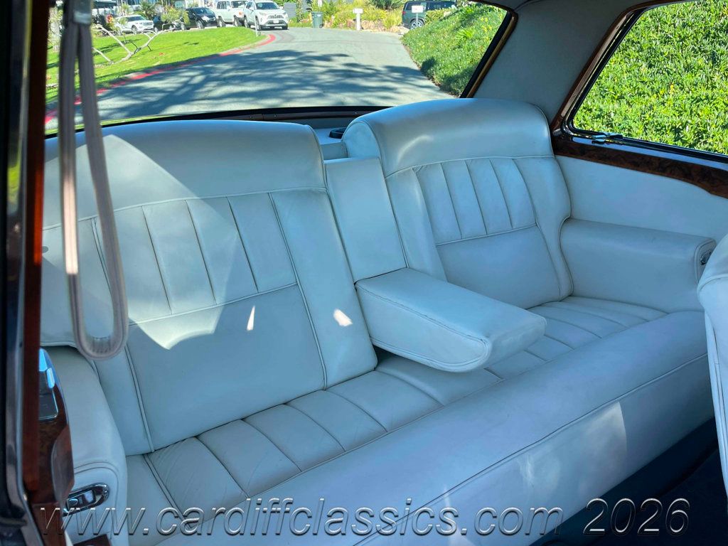 1967 Rolls-Royce Silver Shadow Saloon Mulliner  - 22970594 - 28