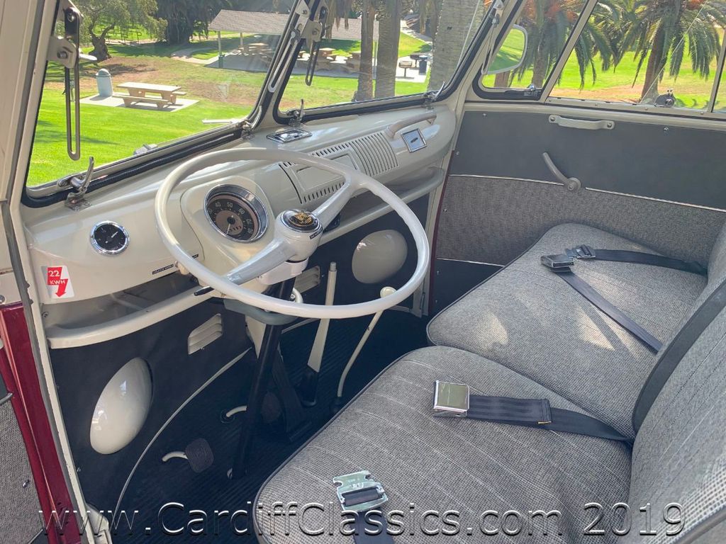 1967 Volkswagen 21 Window Bus  - 19258424 - 1