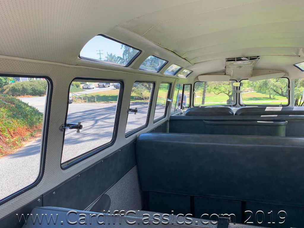 1967 Volkswagen 21 Window Bus  - 19258424 - 30