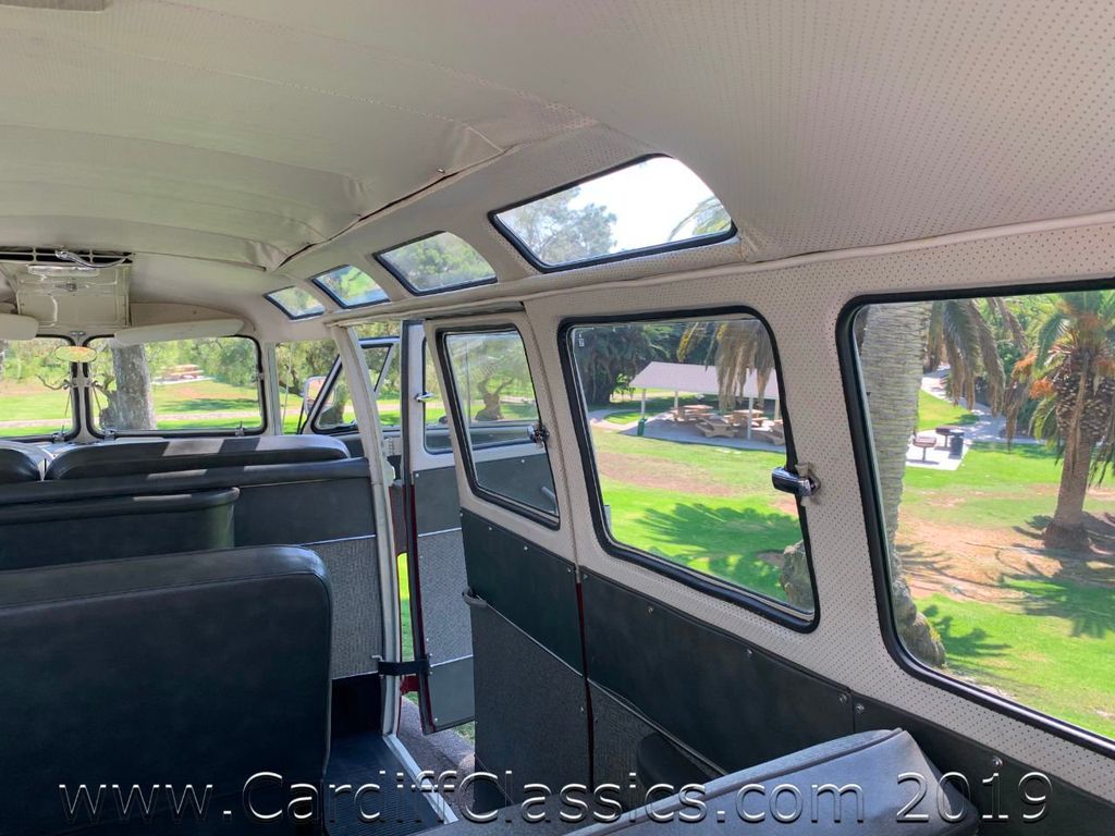 1967 Volkswagen 21 Window Bus  - 19258424 - 31