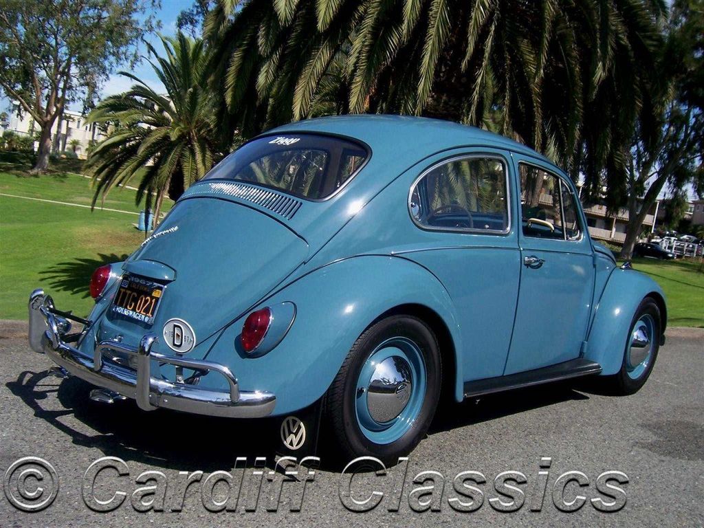 1967 Volkswagen Beetle DeLux Sedan - 12541296 - 10