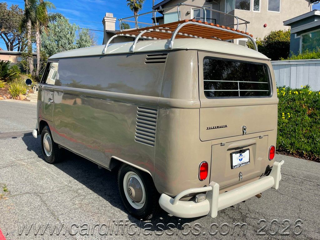 1967 Volkswagen Panel Bus  - 22980410 - 11