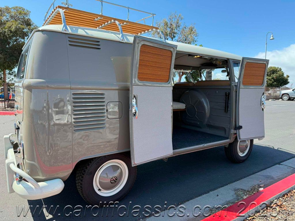 1967 Volkswagen Panel Bus  - 22980410 - 79