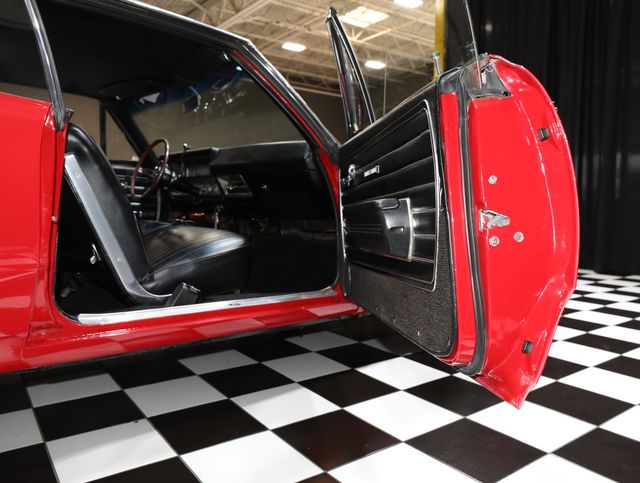 1968 Buick GS 400 - Scarlet Red - 23056714 - 38