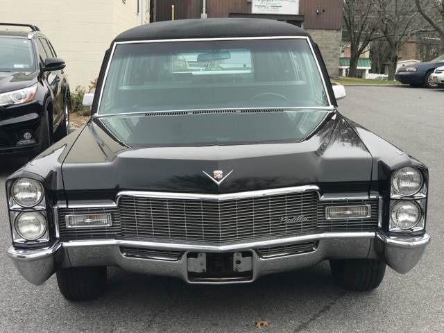 Cadillac fleetwood meteor