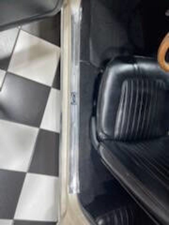 1968 Chevrolet Camaro PEARL WHITE - 22944649 - 54