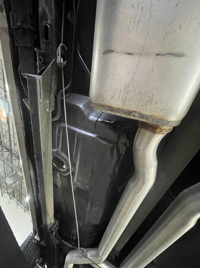 1968 Chevrolet Camaro PEARL WHITE - 22944649 - 96