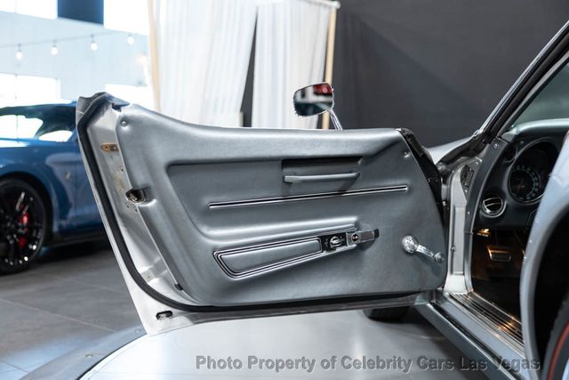 1968 Chevrolet Corvette  - 22977980 - 25