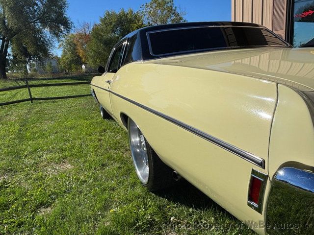 1968 Chevrolet Impala  - 22989590 - 13